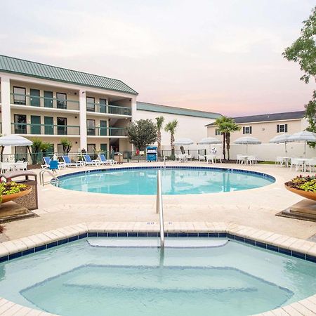Econo Lodge Inn&Suites Foley Extérieur photo