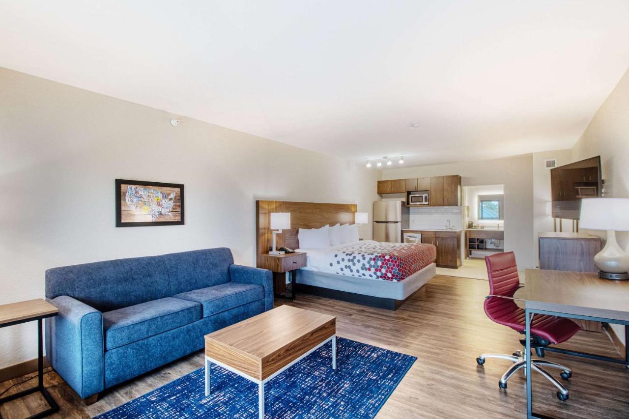 Econo Lodge Inn&Suites Foley Extérieur photo