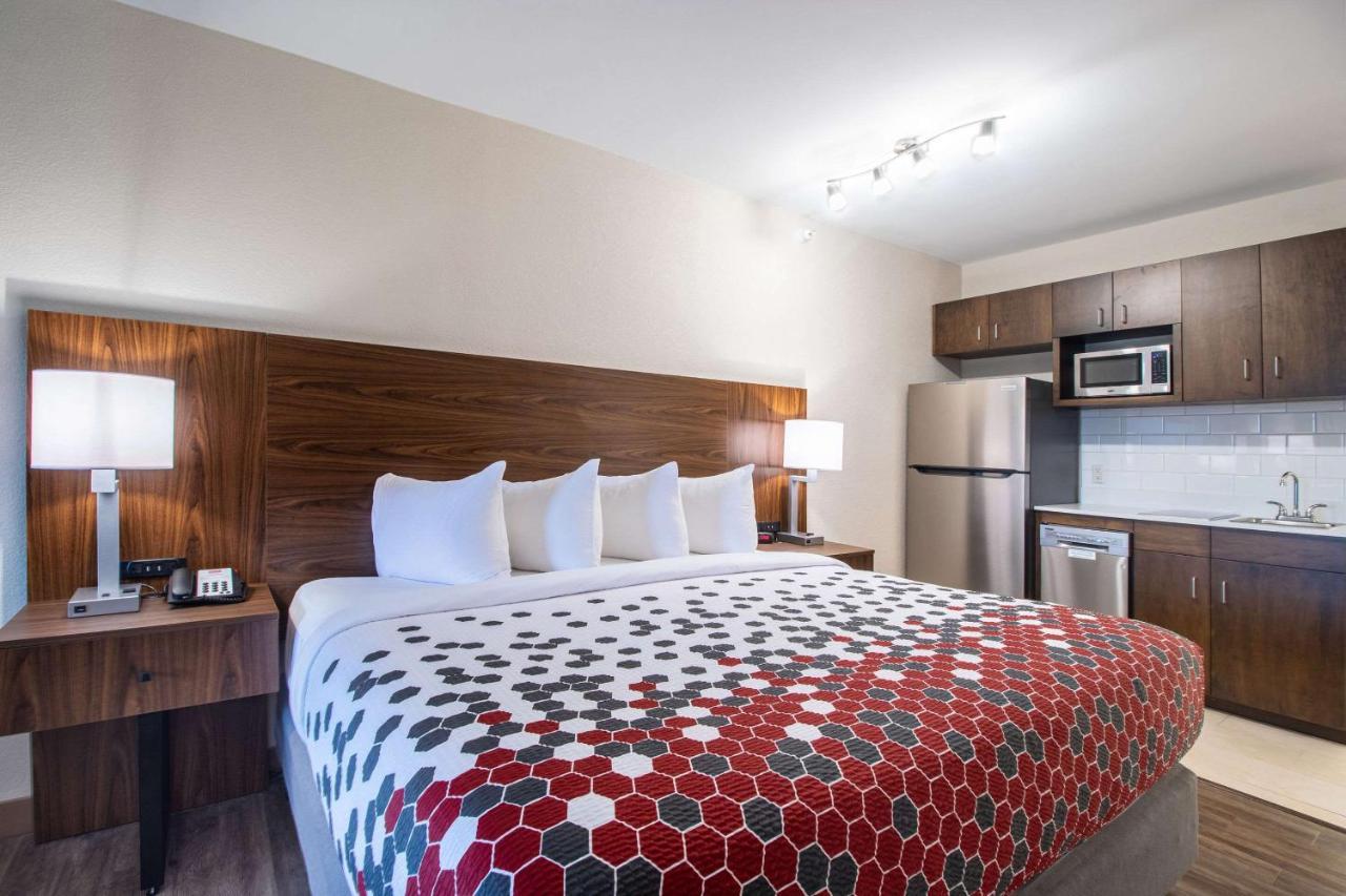 Econo Lodge Inn&Suites Foley Extérieur photo